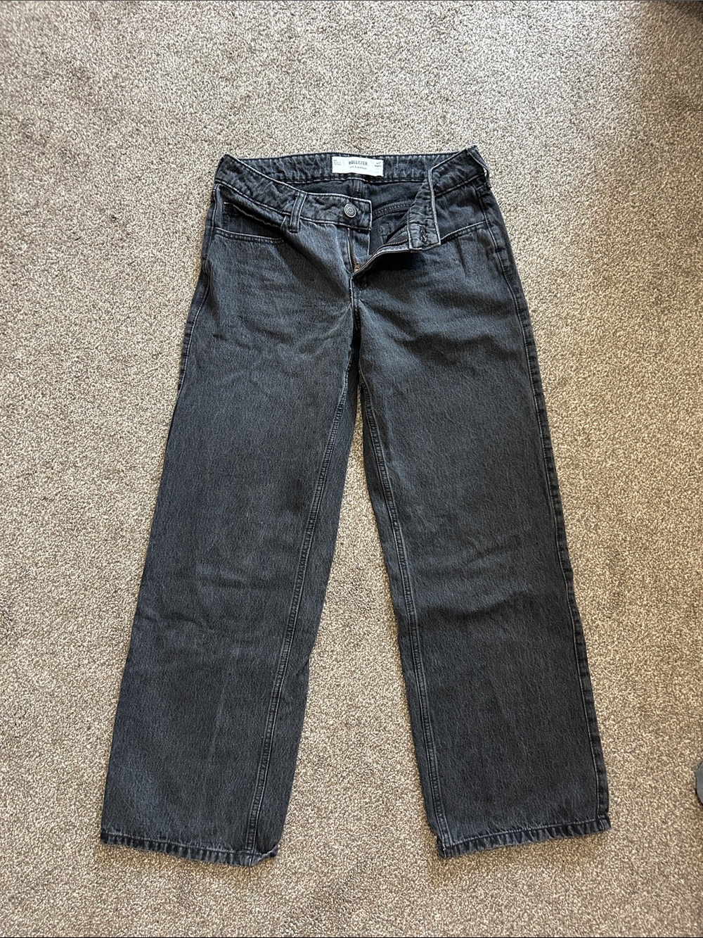 Hollister Men's Charcoal Relaxed Straight Jeans